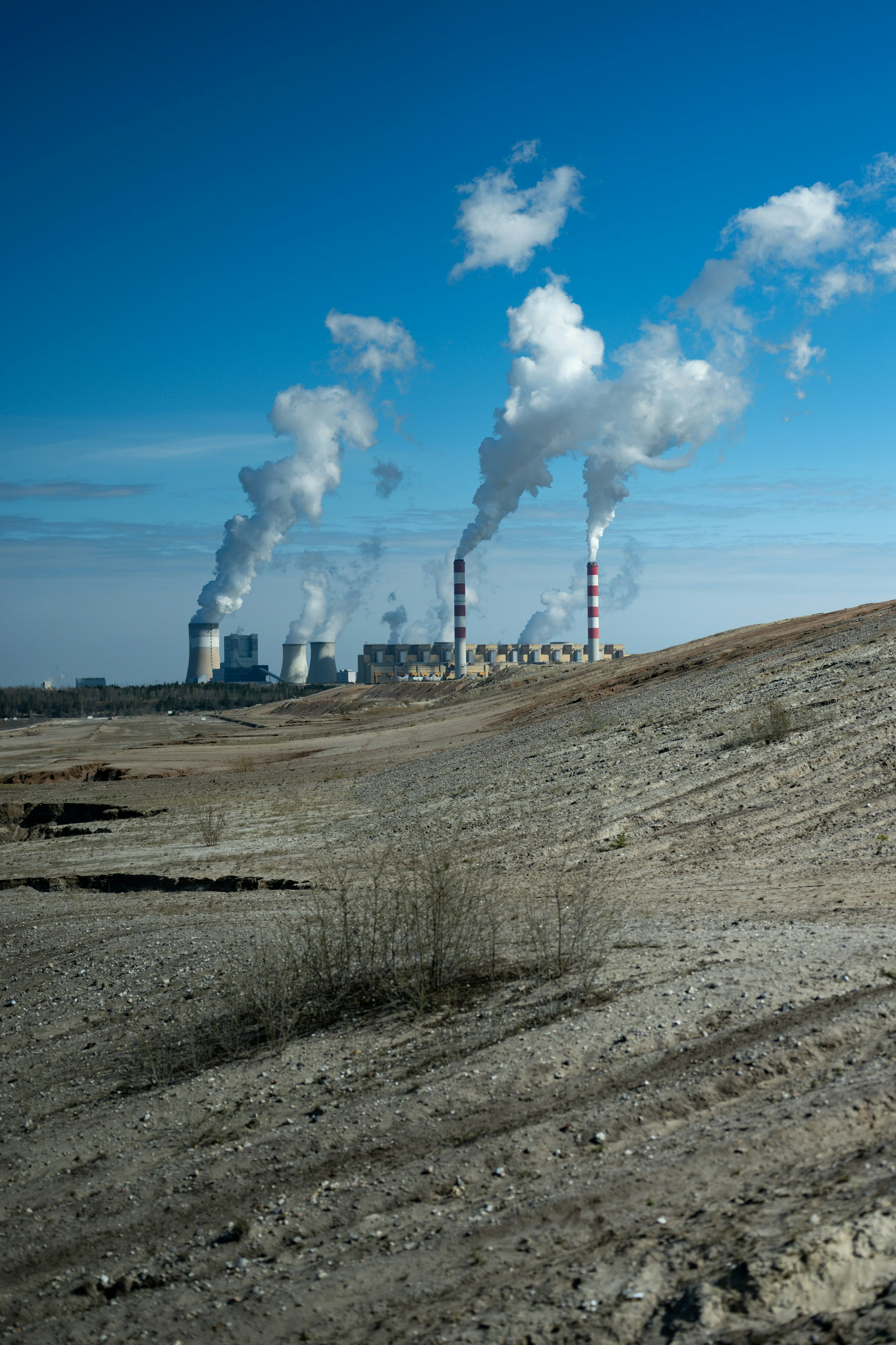 Mainland Carbon Allowances Are Not an Operating Silo: What the National ETS 2025–26 Quota Plan Means for HKEX Part D Climate Disclosure